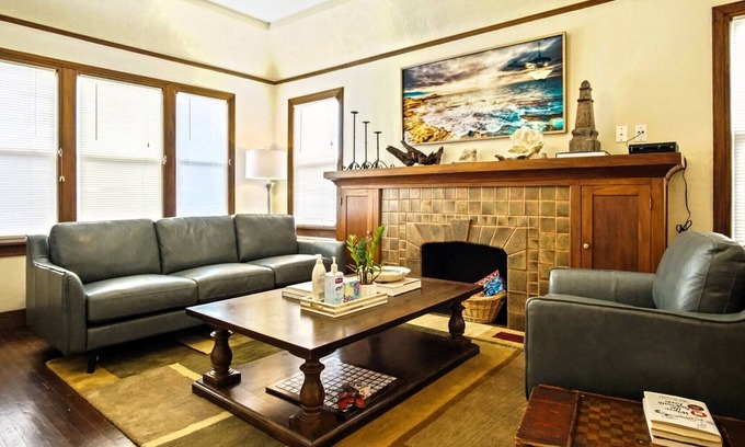 Central Oklahoma City House | 3 BR Historic Gem | 2 Baths | Modern Comforts | Near Downtown Bliss!