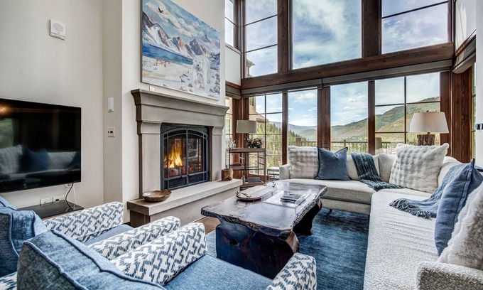 Vail Condo | 3 BR Ritz-Carlton Residence with Valley Views by RedAwning - Save 20% on 7+ Nights!