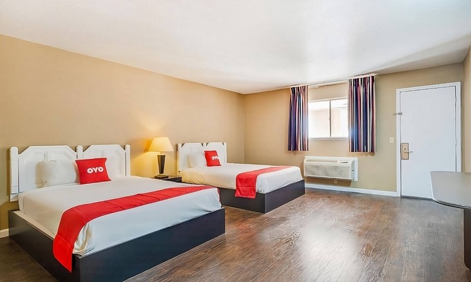 Elk City House | 3 Comfortable Units Near National Route 66 Museum, Free Parking, Storm House