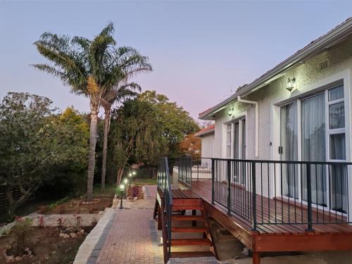 Grahamstown Apartment | 3 Cradock Road