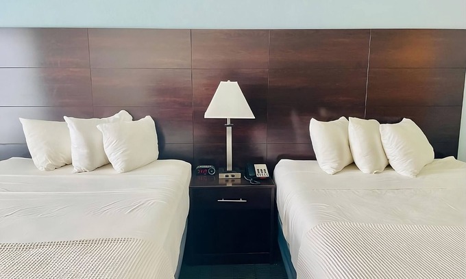 Cuero House | 3 Double Rooms at FairBridge Inn & Suites Cuero, Bring Your Pets!