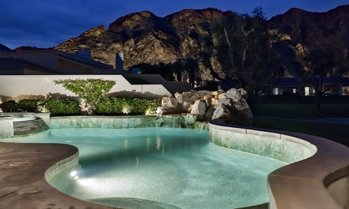 La Quinta House | 3 Ensuites, 3.5 baths, 3,000 sqft, Night Lit Mountain & Golf Views, Pvt Pool/Spa