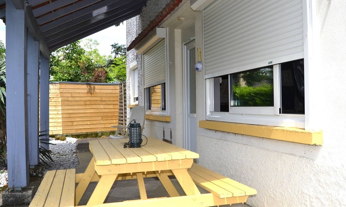 Meyronne House | 3* Gîte l'ancienne Epicerie Meyronne