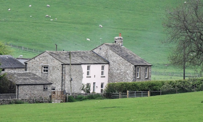 Skipton Cottage | 3 Hull House Cottage