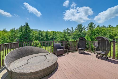 East Jewett House | 3 Mi to Colgate Lake Mtn-View Home, Deck and Grill!