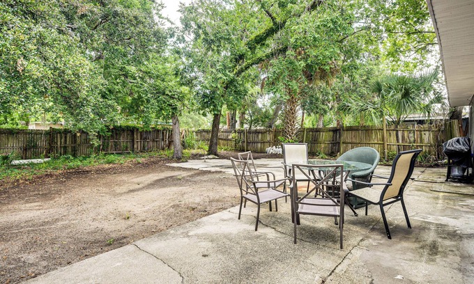 Daytona Beach House | 3 Mi to Daytona Beach: Sunny Retreat w/Patio