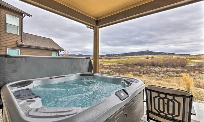 Grand Elk Ranch House | 3 Mi to Granby Ranch: Home w/Hot Tub & Mtn Views!