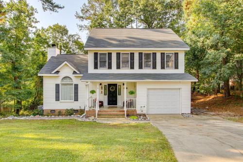 Lexington House | 3 Mi to Marina Quiet Getaway with Deck in Lexington