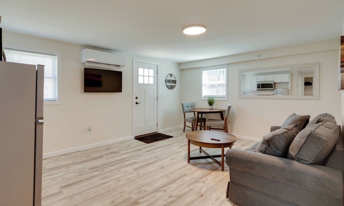 Wareham Apartment | 3 Mi to Onset Beach: Sleek Apartment in Wareham