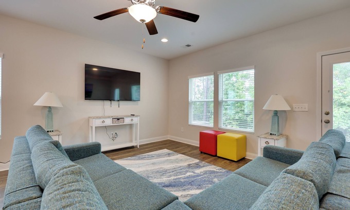 Ocean Isle Beach House | 3 Mi to Sand & Surf: Ocean Isle Beach Retreat!