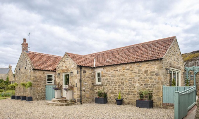 East Layton House | 3 Mill Cottages