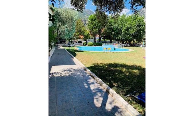 Turunc Apartment | 3 Minutes to the beach - Fully Furnished, Dedicated Work Space.