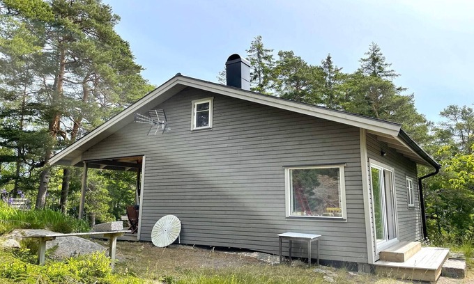 Kapelle-Tureborg House | 3 person holiday home in UDDEVALLA-By Traum