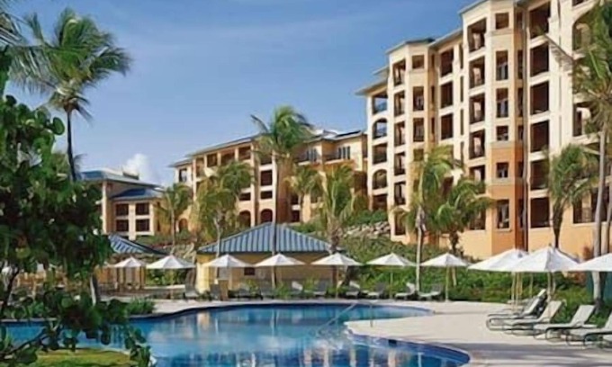 Nazareth Resort | 3 Ritz, St. Thomas, Resort, Hot Tub, Beach, Hot Tub, Beach