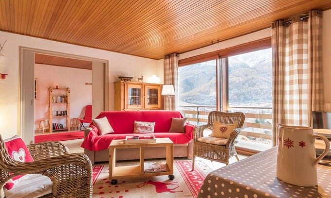Monetier-les-Bains Apartment | 3-Room Apartment 6 Pers, Balconies, Pets Allowed, Near Shops