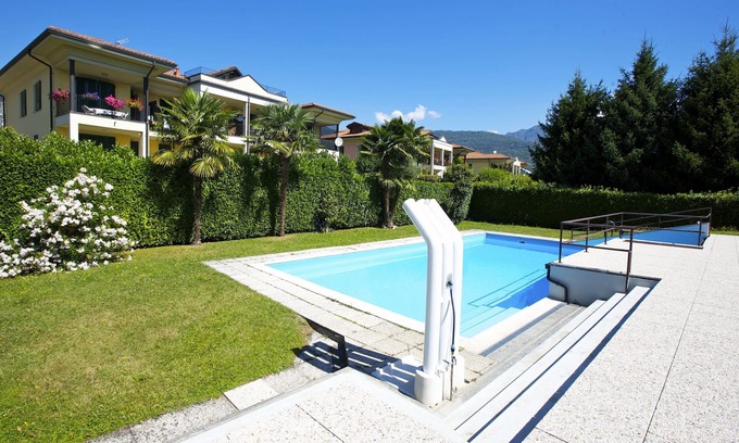 Feriolo Apartment | 3-room apartment in a residence with pool directly on the sandy beach