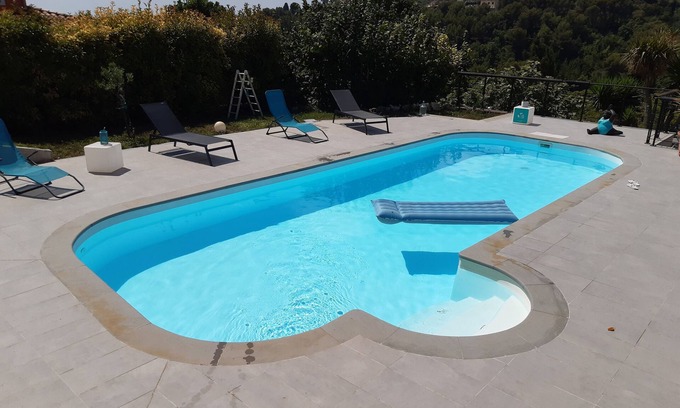 Saint-Andre-de-la-Roche House | 3-room apartment in detached villa near NICE