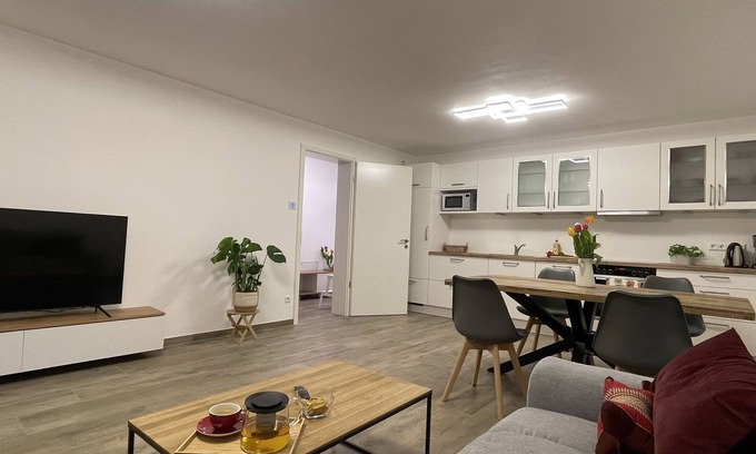 Badenweiler Apartment | 3-room apartment with 2 bedrooms and terrace, max. 5 persons