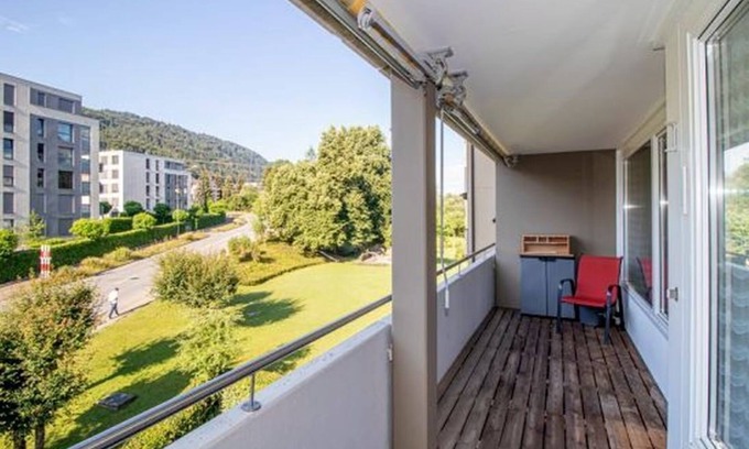 Littau Apartment | 3 room apartment with garage and bus pass