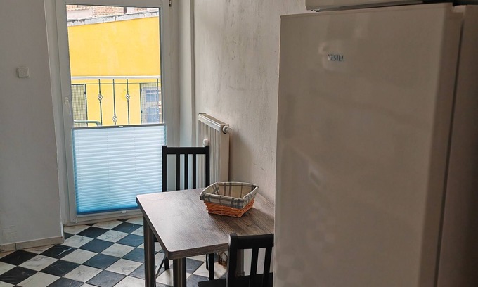 Zeitz Apartment | 3-room flat on the outskirts of Zeitz near Tröglit