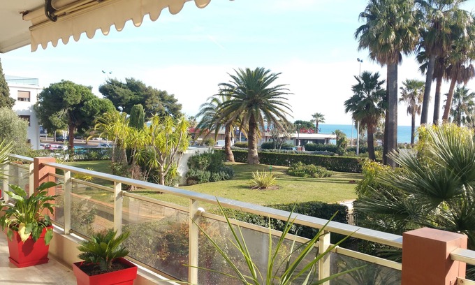 Saint-Laurent-du-Var Apartment | 3 ROOMS 65 M2 SEASIDE-BEACHES/PORT/SHOPS