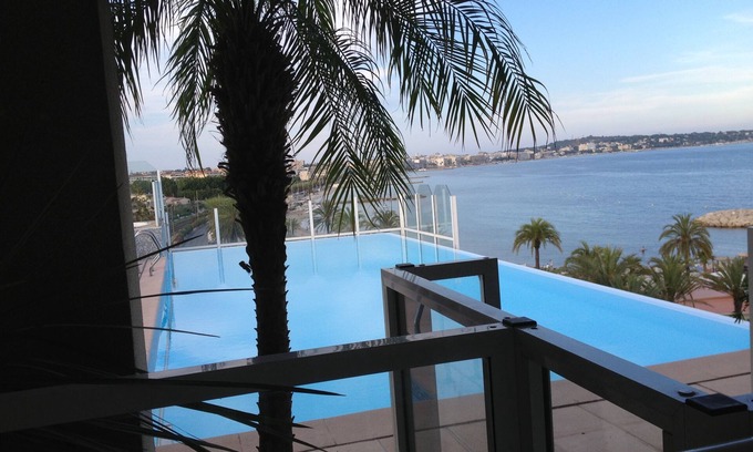 Golfe Juan Apartment | 3 ROOMS APARTMENT WATERFRONT GULF JUAN PALAIS NAPOLEON