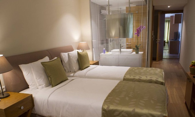 Osmanbey Apartment | 3 rooms connecting 90m2 private suites in nisantasi