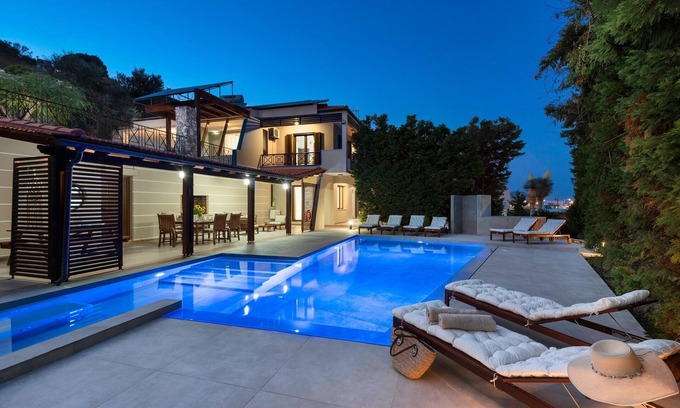 Afandou Villa | 3 Roses Residence