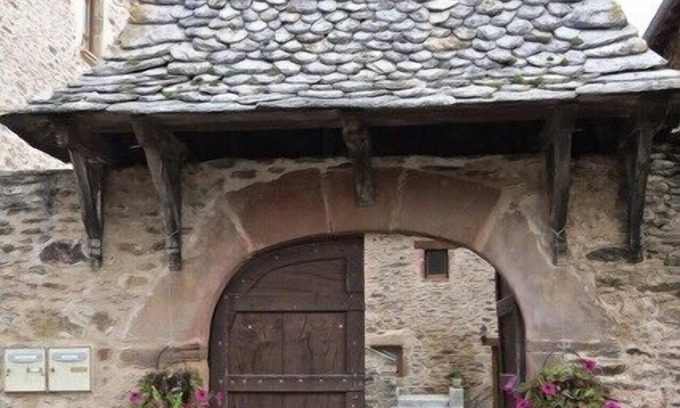 Belcastel Cottage | 3-star vacation cottage, air-conditioned, internet access,