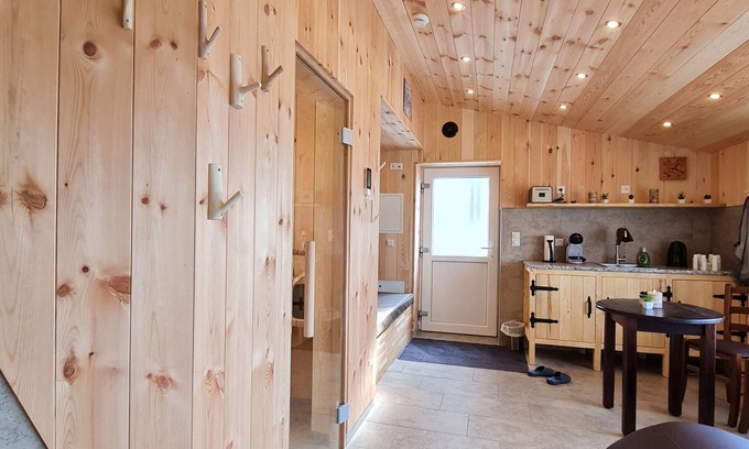 Brennberg Apartment | 3-sterne-ferienwohnung mit Eigenem Balkon