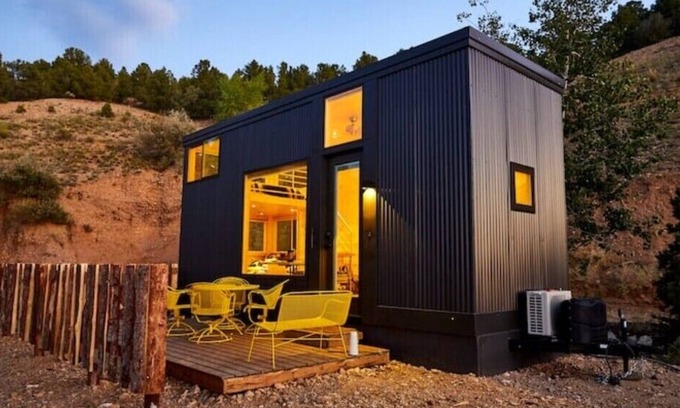 Arroyo Hondo House | 3 Tiny Homes w/ Beautiful Mountain View, Hot Tub, & Hot Springs Nearby.