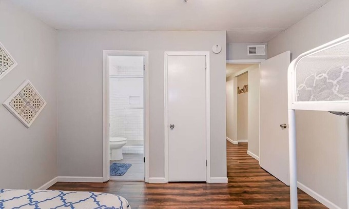 Nashville Condo | 3 Units - Sleeps 24 - Mins. to Downtown/Airport