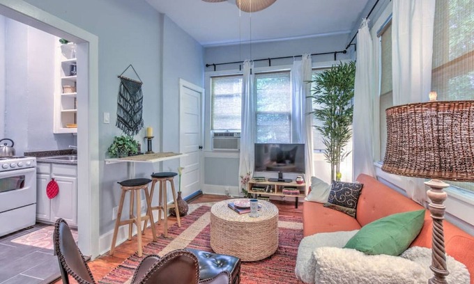 Central Midtown Apartment | #3 · Urban Zen w/Great Central Location