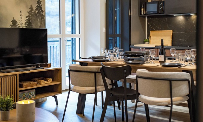 Orelle Apartment | 3 Vallées & cycling – Cosy 6 to 8 in the Alps