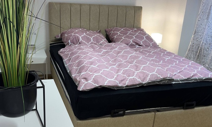 Innenstadt Apartment | 3 Zimmer Wohnung in Steinheim-hu