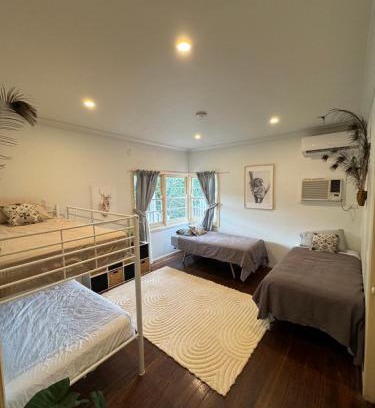 Sawtell House | 30 Elizabeth