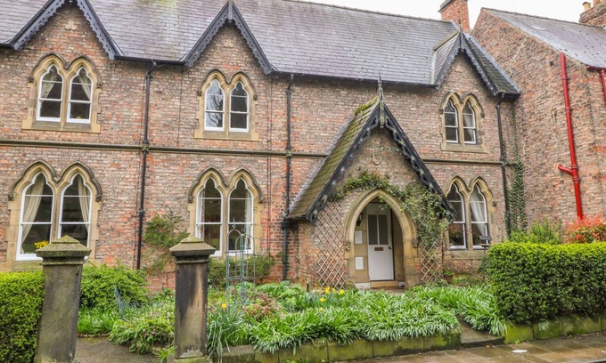 Ripon House | 30 High St. Agnesgate, RIPON