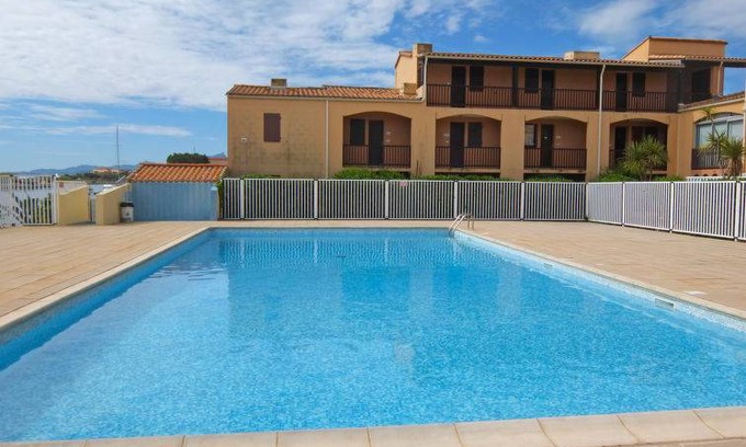 Saint-Cyprien Plage Apartment | 30 m² Apartment ∙ 1 bedroom ∙ 4 guests