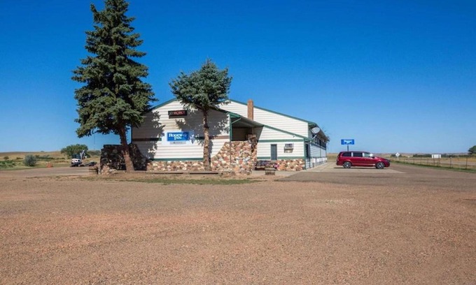 Wibaux Bed & Breakfast | 30 miles from Teddy Roosevelt National park