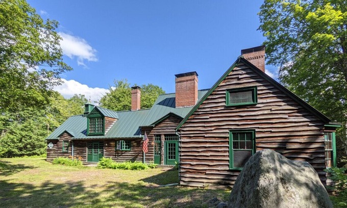 Newport House | 300 Acre Nature Retreat