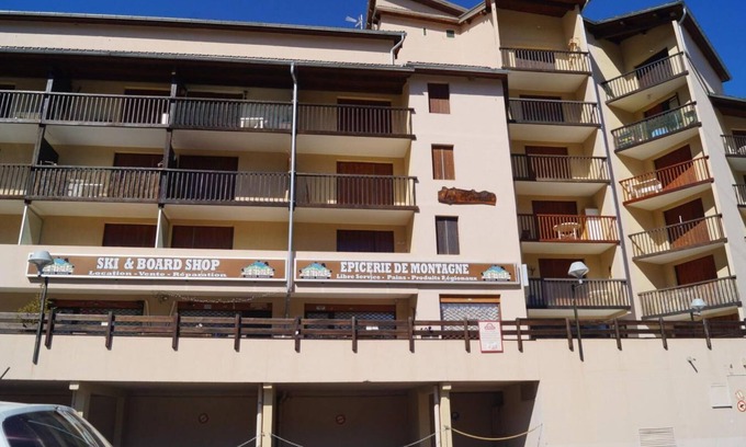 Le Super-Sauze Apartment | 300m from resort center, 2nd floor, terrace, tv, 28m², Sauze - Super Sauze