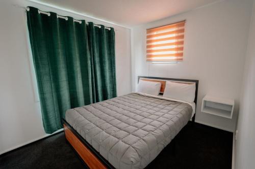 Edgeware Hotel | 301 Bealey Ave Motel