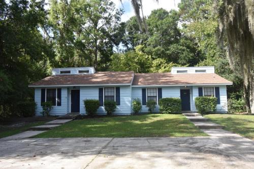 St. Marys House | 304 Admirals Walk
