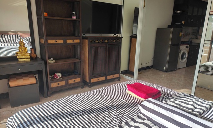 Pratumnak Hill Apartment | 305 Jomtien hill resort