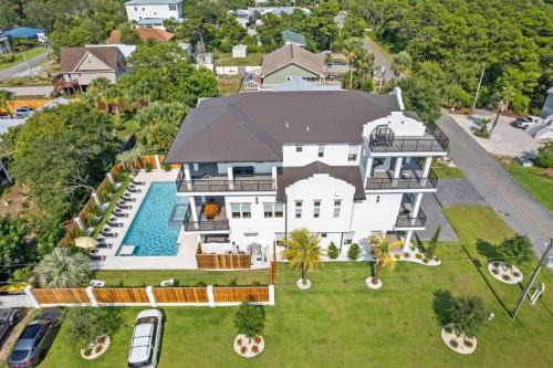 Gulfview Heights House | 30A Born 2 Beach by AvantStay Luxury Gulf Views w Private Pool