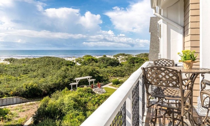 WaterSound Beach Condo | 30A PRIVATE BEACH GULF FRONT W/GYM! Exclusive Gated Watersound Beach Community