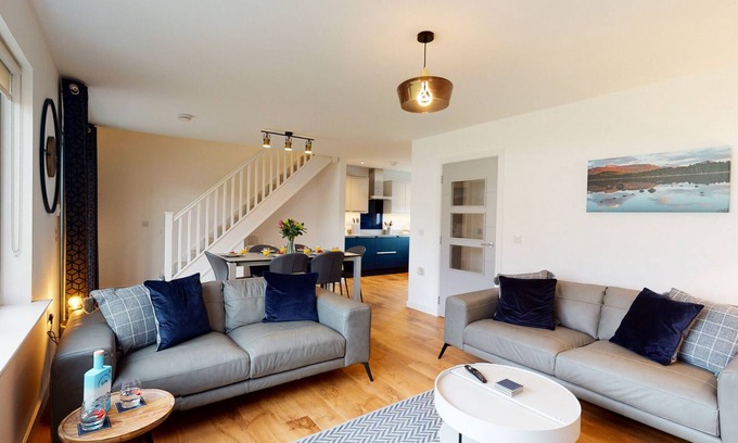 Aviemore House | 31 Caledonia Place - stylish Aviemore home