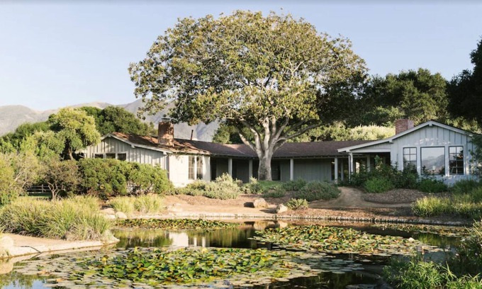 Santa Barbara Wine Country House | 31 Day Classic California Ranch House