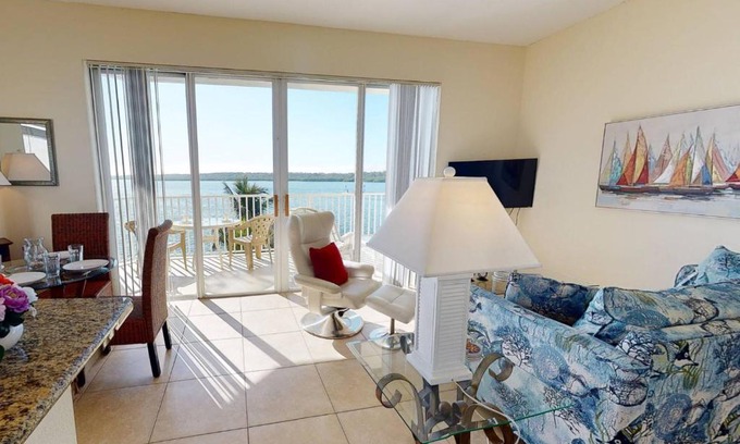 St. Petersburg - Clearwater House | 312 - Boca Ciega Resort