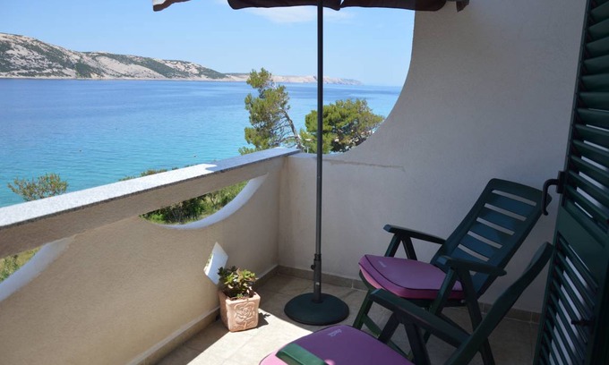 Stara Novalja Apartment | 32 m² Apartment ∙ 1 bedroom ∙ 3 guests